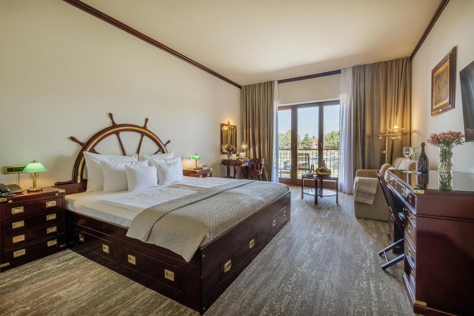 Boutique Nautica - & Wellness, Free Parking, Pet Friendly Hotel 4*