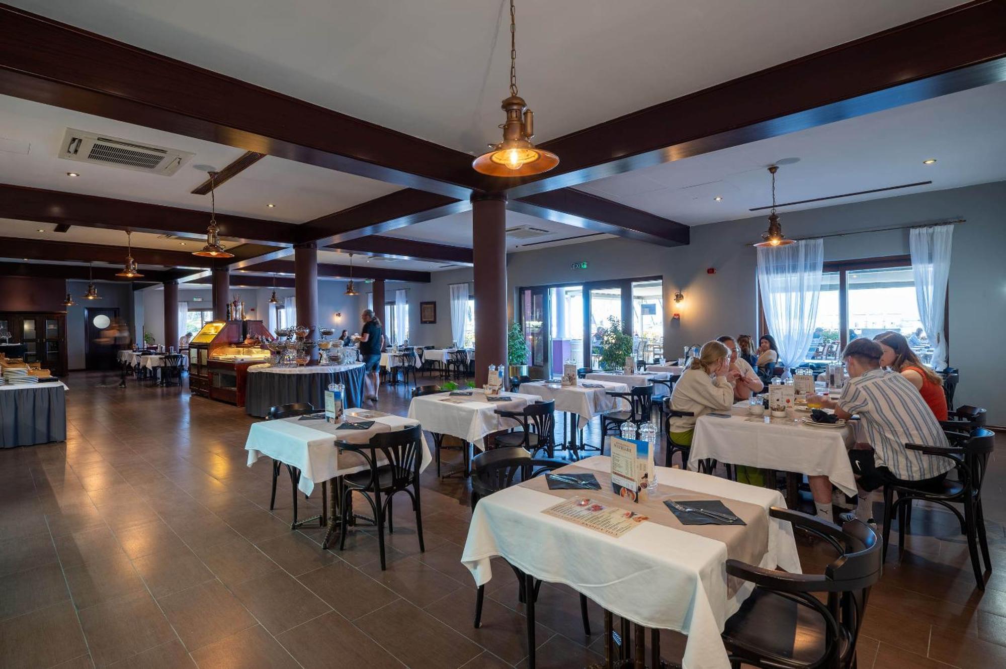 Boutique Nautica - & Wellness, Free Parking, Pet Friendly